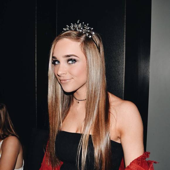 ellieaking
